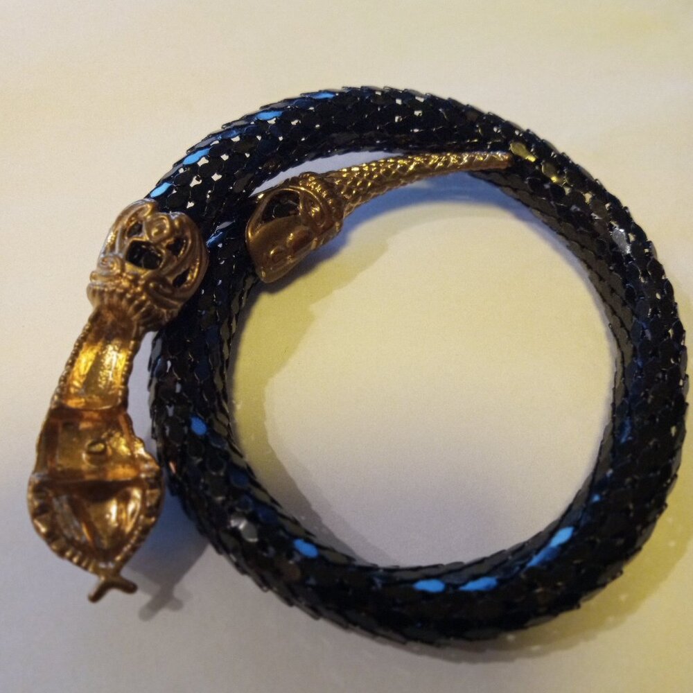 Vintage 1970s Snake Enameled Bracelet